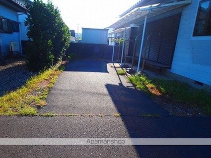 コスモス住宅[3K/52.17m2]の駐車場