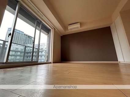 ガレリア東新宿[1R/25.24m2]のリビング・居間
