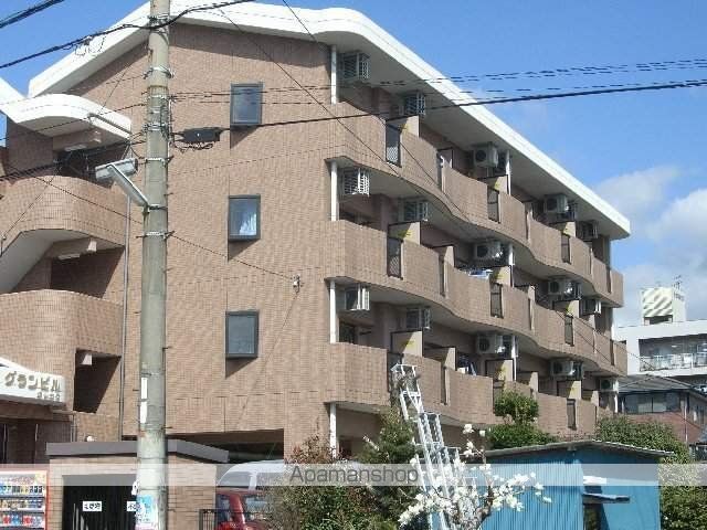 グランビルタツカワの玄関写真
