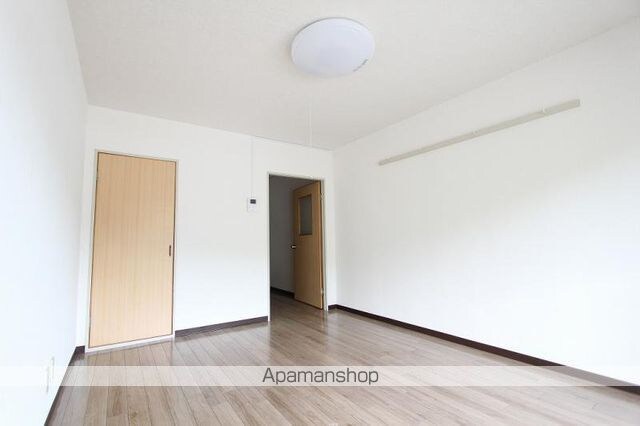 香川県高松市郷東町[1K/18.63m2]のリビング・居間
