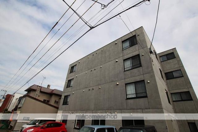 地下鉄東豊線 月寒中央駅 徒歩3分 4階建 築10年の外観写真