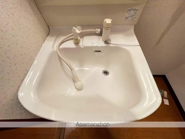ピュアパレス函館IIIの内装写真