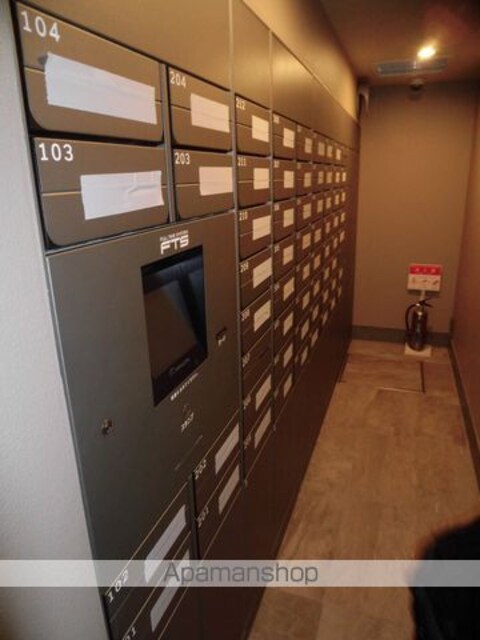 ザ・パークハビオ三軒茶屋[1DK/31.72m2]のロビー1