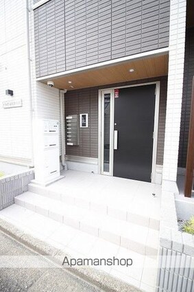 東京都立川市柴崎町２丁目[1LDK/35.25m2]のエントランス