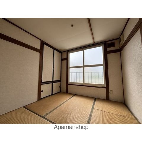 高田ハイツの内装写真