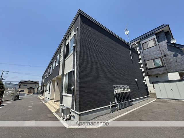 道南いさりび鉄道 七重浜駅 徒歩8分 2階建 築14年の外観写真