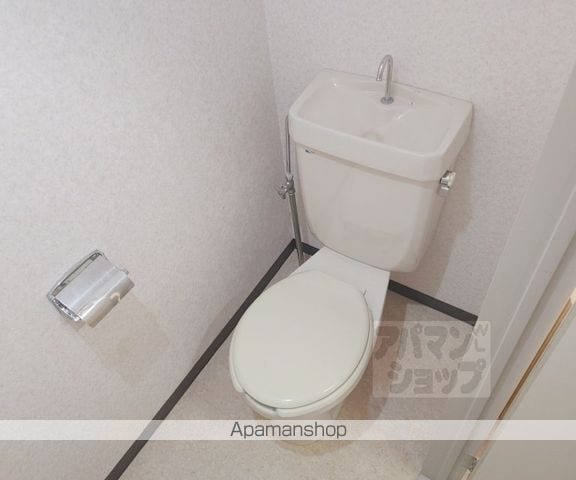 アベニュー中路の内装写真