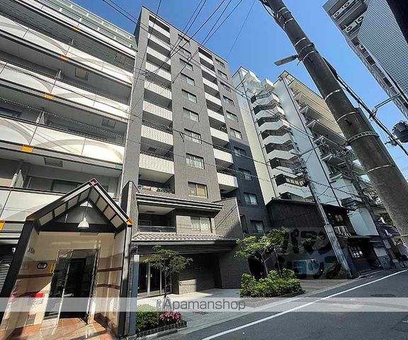 プレサンスロジェ烏丸御池の外観写真