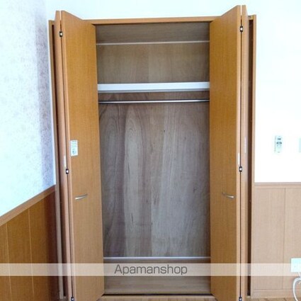 ソルエール梅原[1K/27.6m2]の収納