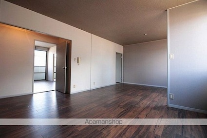 サンプエルト[2LDK/59m2]のリビング・居間