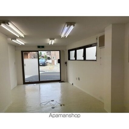 ビラデルソル[事務所/29.89m2]の内装