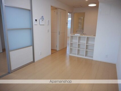 グランドールＫＲⅡ[2LDK/58.77m2]のリビング・居間1