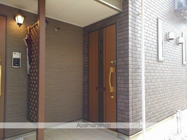 グランディールの玄関写真