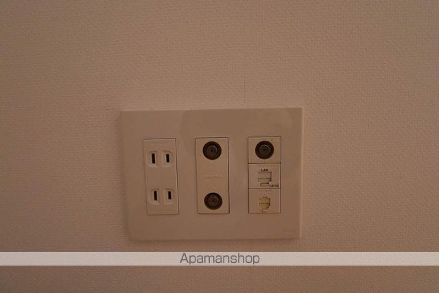 ファースト・レーベン新富町の内装写真