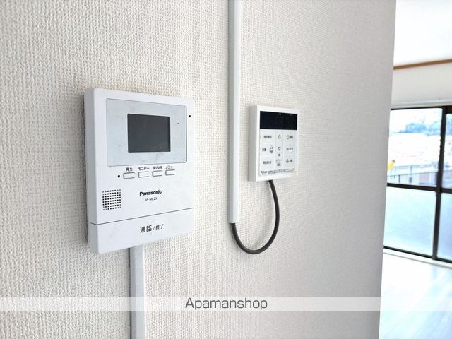 α-style際波台2号棟の内装写真