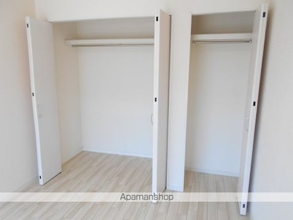 ライブリーハイム　ミーサ　Ａ棟[2LDK/54.39m2]の収納