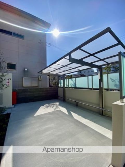 和歌山県和歌山市西紺屋町１丁目[1LDK/47.73m2]の共用部3