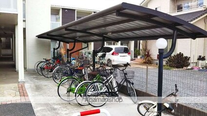 レオネクストオールリバー[1R/32.28m2]の共用部3