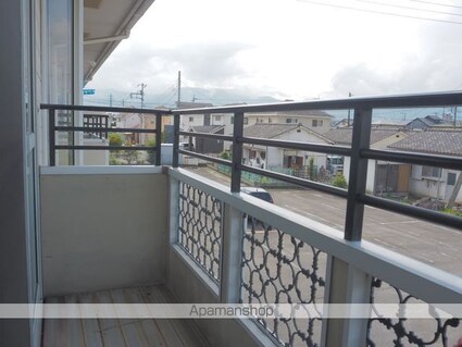 ストラートハウスＡ棟[3DK/46m2]のバルコニー