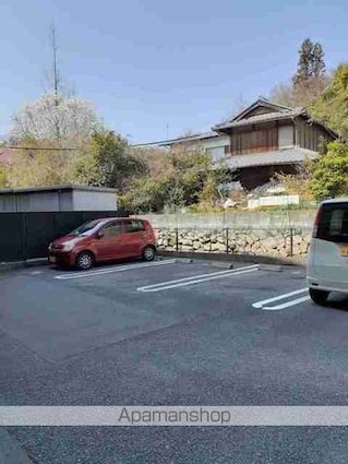 サンシャインＫＡＷＡＯＫＡ[3LDK/117.99m2]の駐車場