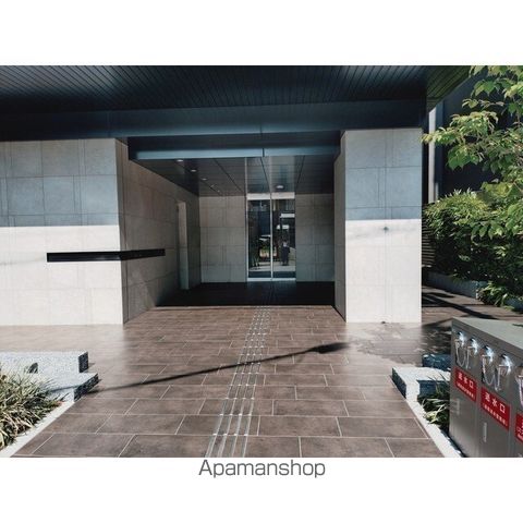 ブランズ伏見桃山の外観写真