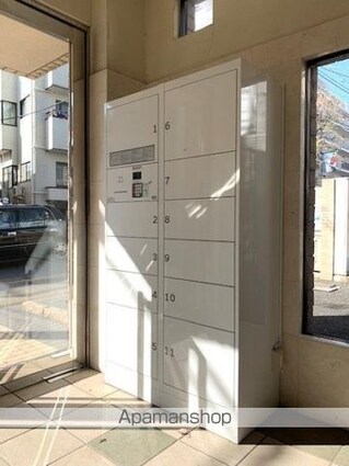 ティアラ三軒茶屋[1K/26.77m2]の共用部1