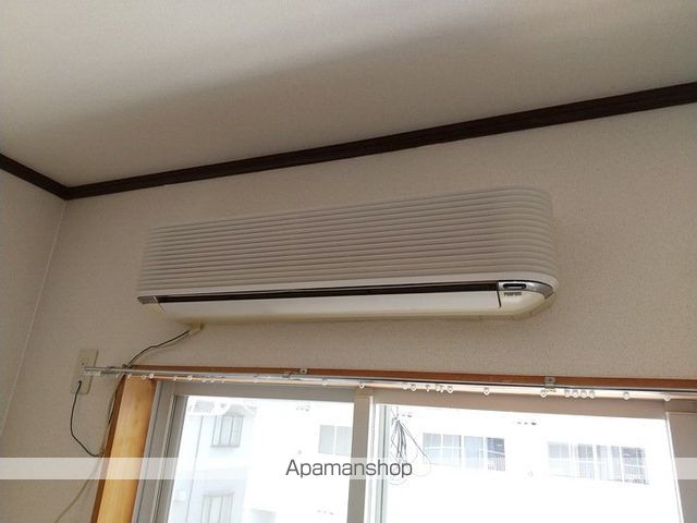 レジデンスヤマシチAの内装写真