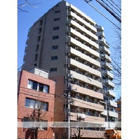 メインステージ本駒込駅前の外観写真