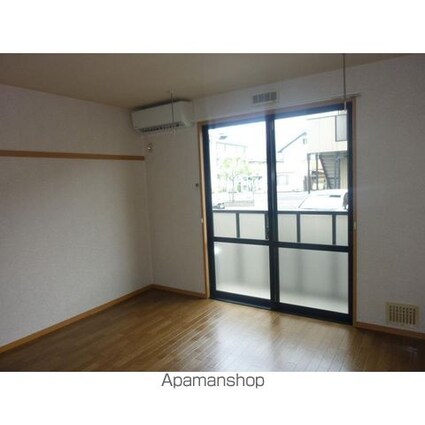 グリンルーフＡ[1K/27.08m2]のリビング・居間