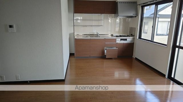 アンプルール F棟の内装写真