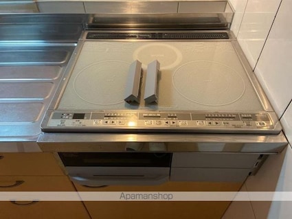 エル２２　[3LDK/106.5m2]の内装3