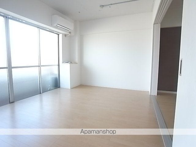 コンフォート二番の内装写真