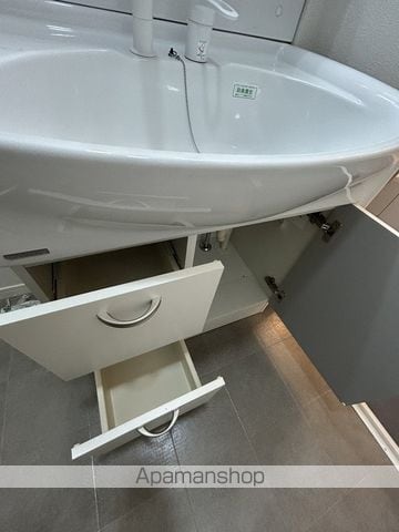 GARAGE HOUSE Kの内装写真
