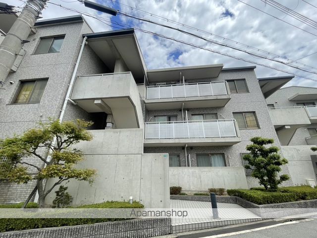 エアフォルク利倉東の外観写真