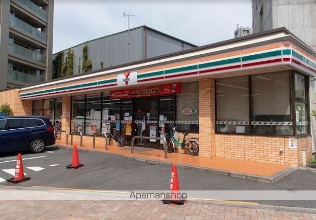 ユニーブル新宿西[1R/54.34m2]の周辺3