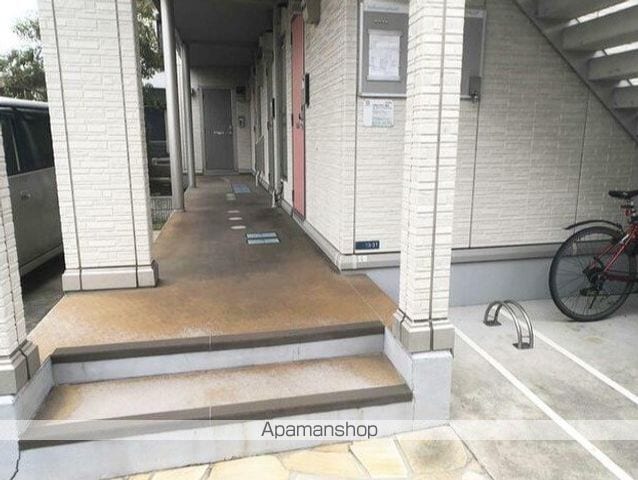 レジデンス湘南の玄関写真