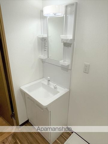 メゾン殿岡の内装写真