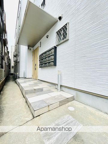 クリエオーレ生江Iの玄関写真