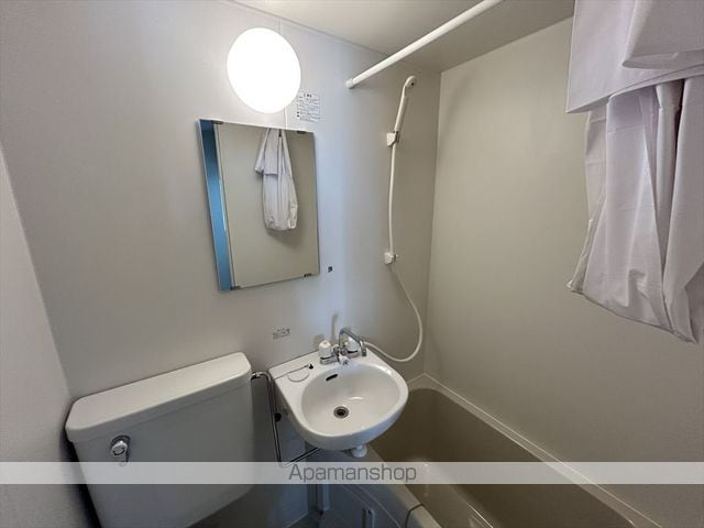 レフィナードの内装写真