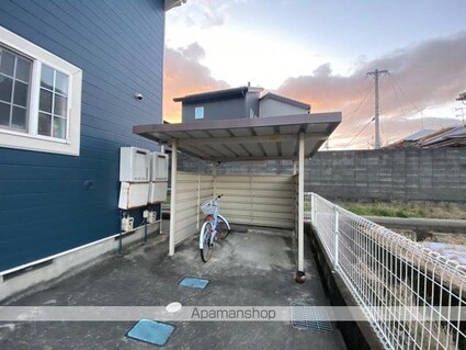 香川県高松市国分寺町新居[2LDK/58.53m2]の共用部1
