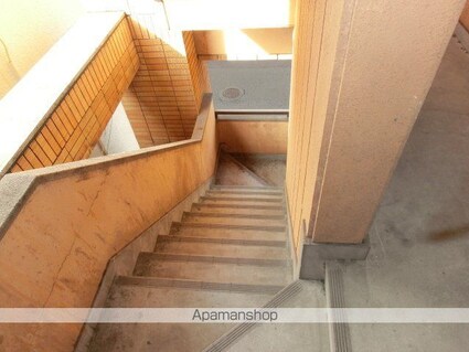 ルミネ己斐[1R/18.3m2]の共用部1