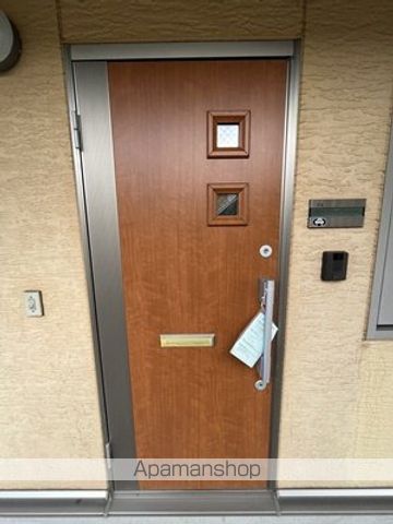 ドゥ・セナクール Bの外観写真