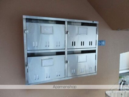 プチメゾンＭ[1K/28m2]のエントランス