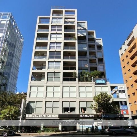 QIZ広尾の外観写真