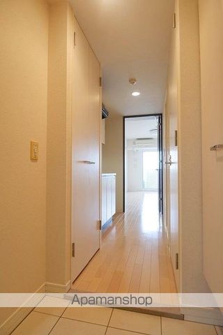 RASIS 大山山手通りの内装写真