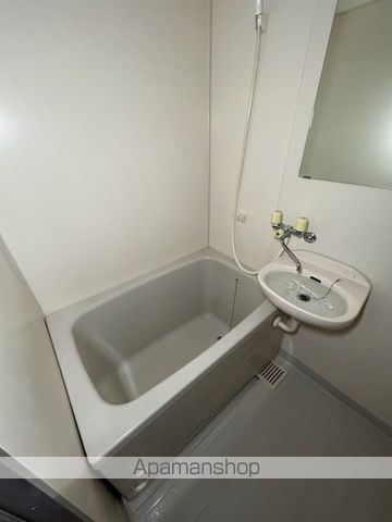 アイランド小野山の内装写真