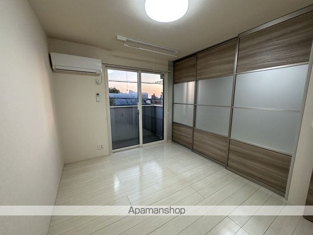 クレアーレ高峯 A棟の内装写真