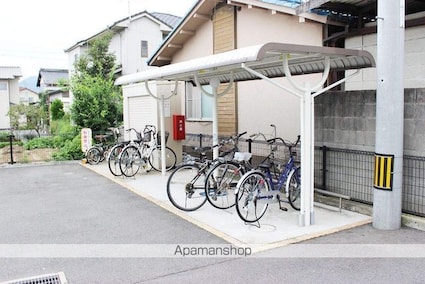 クリスタルコート[1LDK/42.8m2]の共用部3