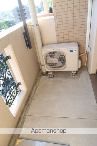 アールズタワー宝が丘の内装写真