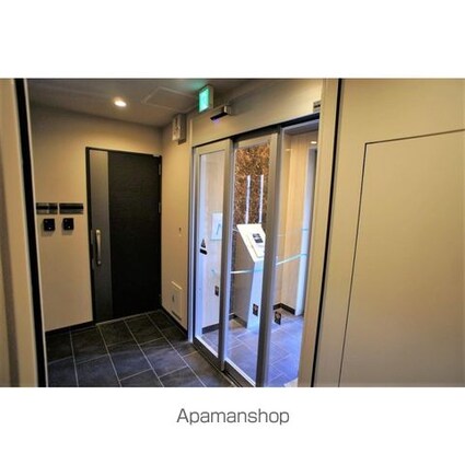 五本木グレイスヒルズ[1LDK/37.15m2]のエントランス1